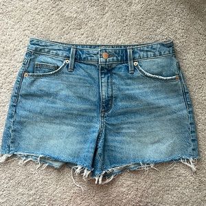 Target- universal thread denim shorts. Medium wash size 6/28.